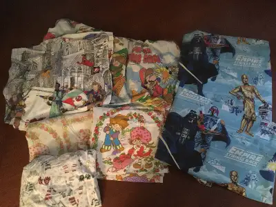 Vintage sheets Pokémon, Carebears, Dalmatians, Aladdin, View more