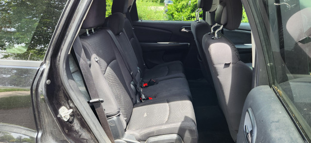 Dodge Journey 3.6L V6 2012 in Cars & Trucks in Oakville / Halton Region - Image 4