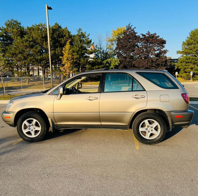 1999 Lexus RX300 in Cars & Trucks in Mississauga / Peel Region - Image 4