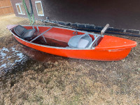 16’ Coleman canoe with folding seats.