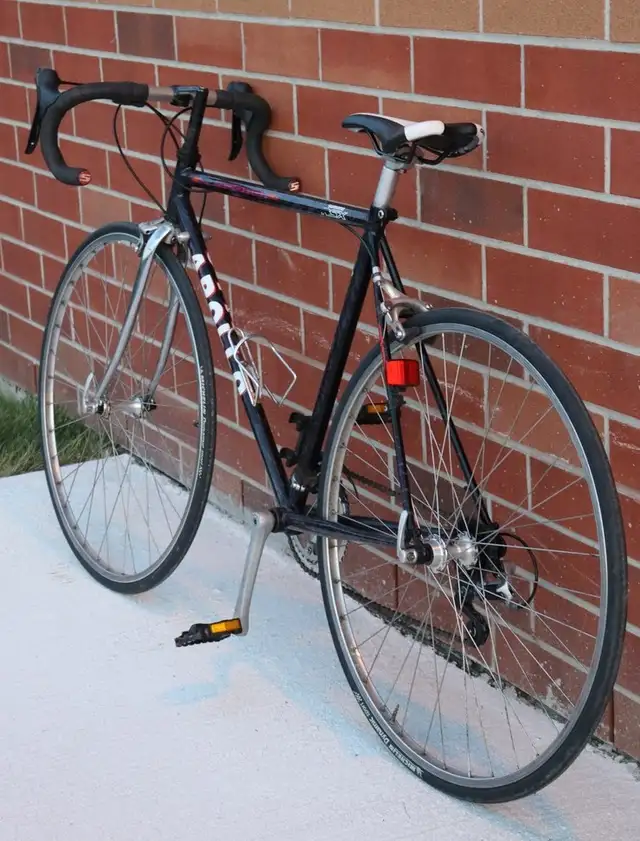 ‍♂️ Men’s Road Bike – 12 speed Apollo Concorde 700C – Shimano in Road in Markham / York Region - Image 7