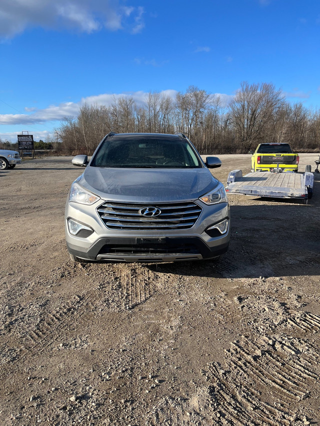 Hyundai Sante Fe XL in Cars & Trucks in Oakville / Halton Region - Image 2