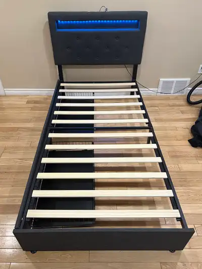 Modern Grey Twin Size LED Storage Platform Bed (CAN DELIVER), View more