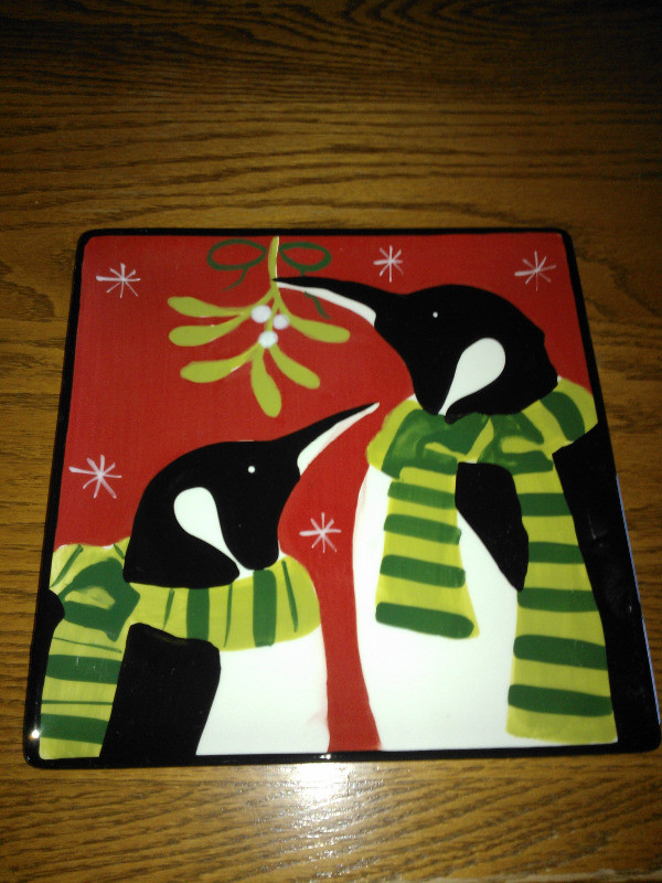 PENGUINS LOVERS in Kitchen & Dining Wares in Hamilton - Image 2