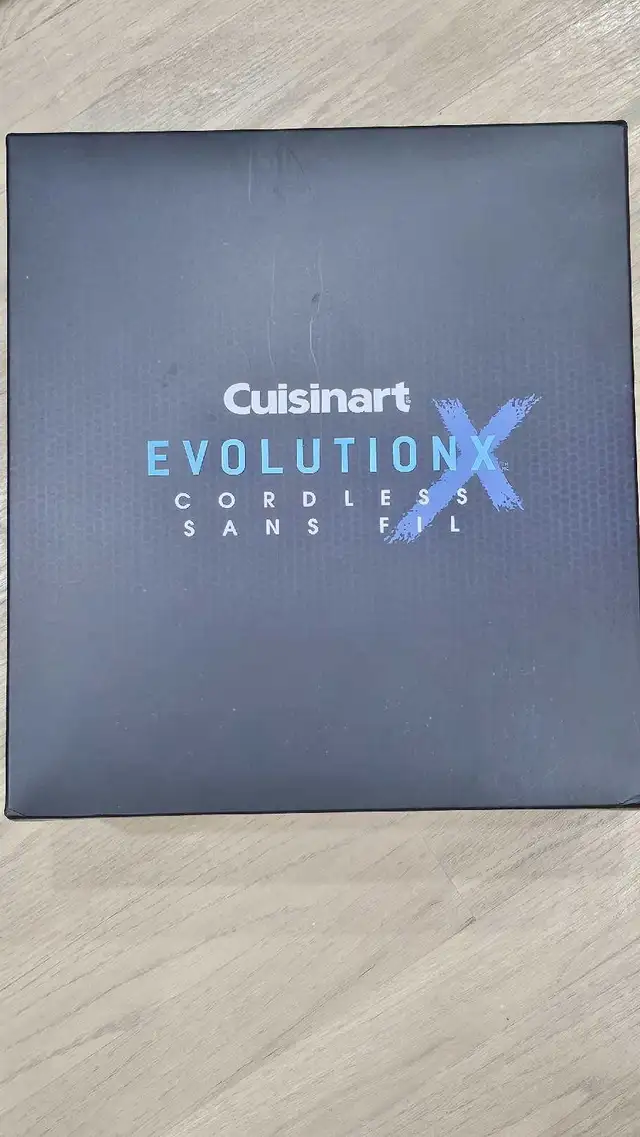 Cuisinart EvolutionX Cordless Hand Blender in Processors, Blenders & Juicers in Mississauga / Peel Region - Image 3