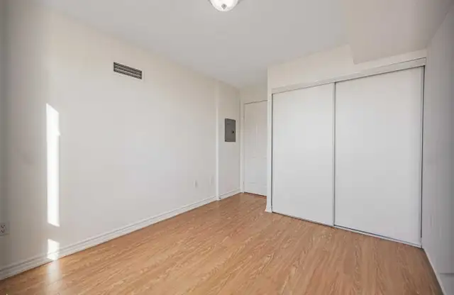 Excellent Accommodation for Working Professional