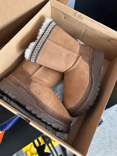 UGG Kids Classic Short Trailgazer Boots, View more