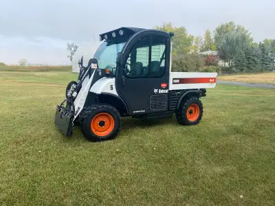 Hours 265.5 Foam filled tires Power bob tach High and low flow hydraulic Regular maintenance perform...