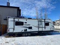 2017 Heartland Prowler 25RLS Travel Trailer Camper
