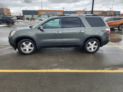 2011 GMC Acadia SLT 1 AWD 3.6 L 6-cyl dealer replaced engine under warranty at 93778 km with a new G...