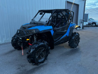 2015 Polaris RZR S 900 EPS in VooDoo blue **Lots of Extras, only