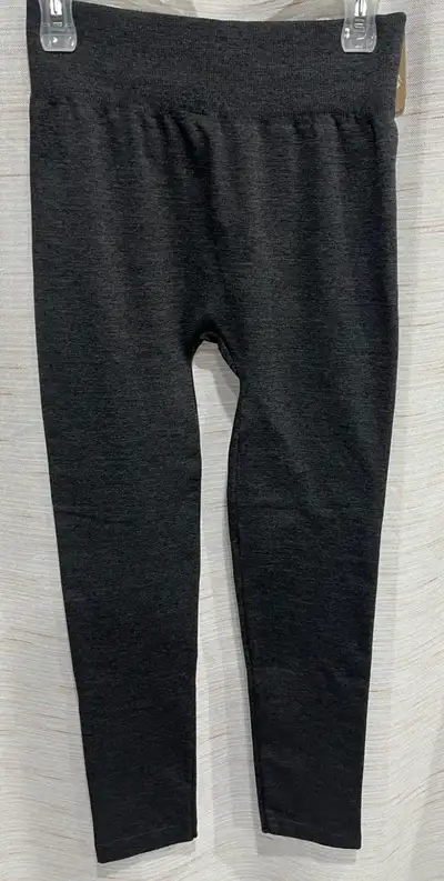 Just Cozy Insulated Leggings Grey L/XL Womens SEE PHOTOS FOR MEASUREMENTS Waist: 12 inches Hips: 15...