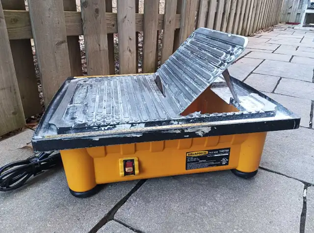 WorkForce Tile Saw in Power Tools in Markham / York Region - Image 3