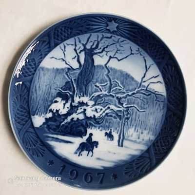 1967 Royal Copenhagen Denmark 7.25" Kai Lange Christmas Plate, View more