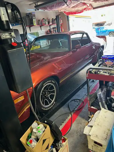 1980 Camaro Z28 Never any rust Body off restoration Bare metal-high dollar paint job Colour sunset o...