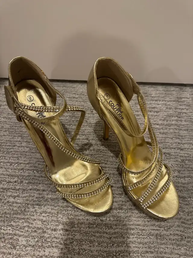 Gold High Heels in Women's - Shoes in Calgary - Image 2