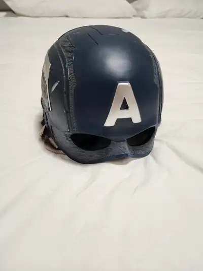 -Captain America Helmet -Wearable -Very realistic -Pick up only -Closest major intersection is Apple...