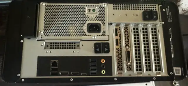 Gaming Pc in Desktop Computers in Trenton - Image 3