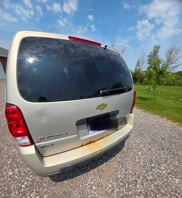 2008 CHEVROLET UPLANDER in Cars & Trucks in Oakville / Halton Region - Image 4