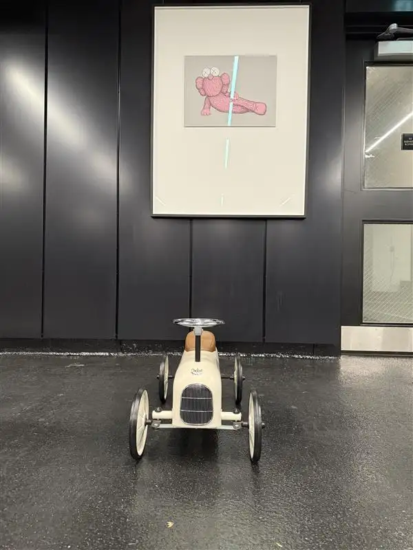 Vilac Retro Toy Push Car in Toys & Games in Downtown-West End - Image 5