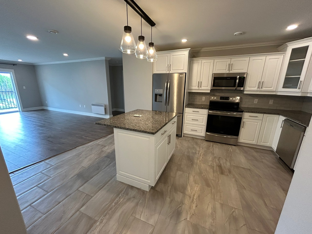 2 Bed & 2 bath Condo in Stratford - 208 Shakespeare Drive in Long Term Rentals in Charlottetown - Image 3