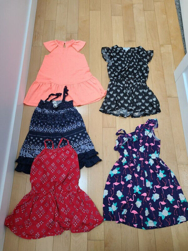 Lot of Girls Clothing - Size 4T in Clothing - 4T in Calgary - Image 2