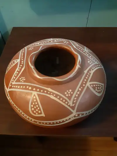 Deux Poteries terre cuite  48$ chaque, View more