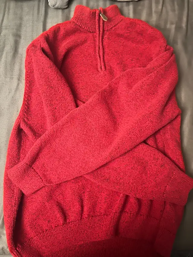 L and XL Men’s Sweaters in Men's in Calgary - Image 5