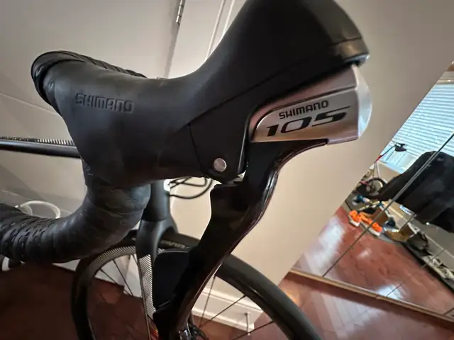 Road bike - women XS Giant/LIV Avail 3i in Road in Ottawa - Image 9