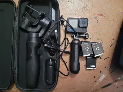 GoPro Hero 12 Black + Accessories, View more