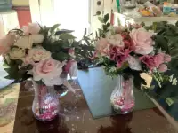 Wedding bouquets in glass vases