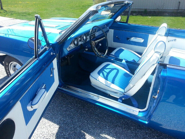 Auto, Marine, Home and RV Upholstery in Auto Body Parts in Windsor Region