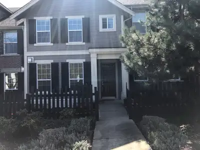 4 BR 3.5 BA Home in Milner Heights, spacious and family friendly Beautiful and well‑maintained 4‑bed...