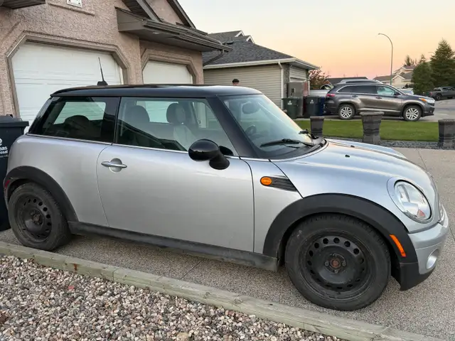 MINI COOPER591903197653248002