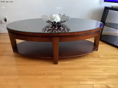 Table de salon ovale  en bois, View more