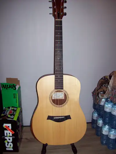 TAYLOR 10E GUITAR, View more