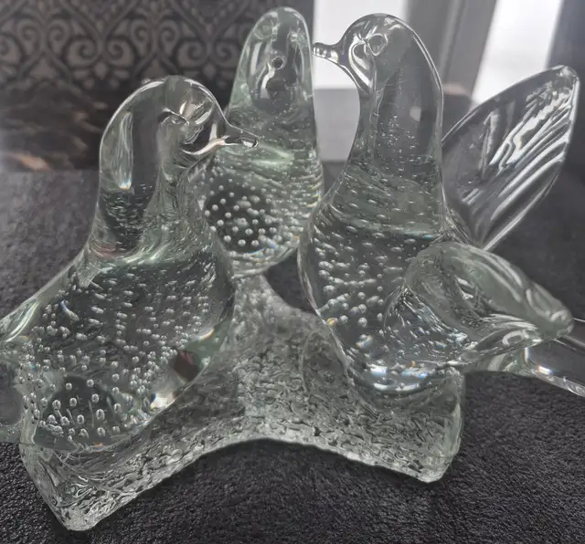 Murano Glass Doves - Mint Condition in Arts & Collectibles in Oshawa / Durham Region - Image 3