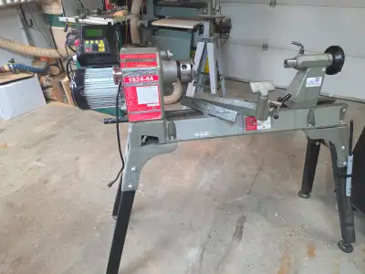 Nova 1624-44 Wood Lathe, View more