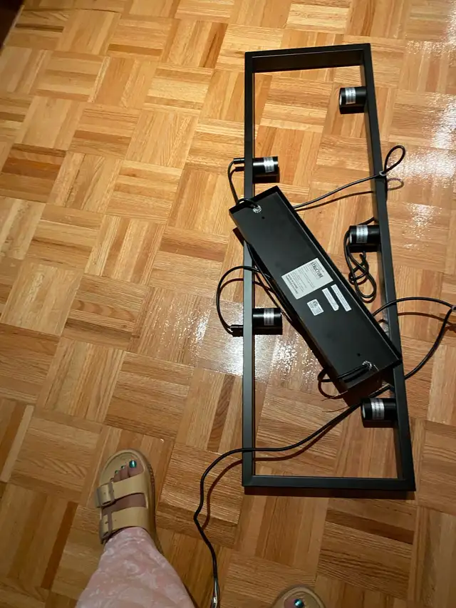 lighting in Indoor Lighting & Fans in Mississauga / Peel Region - Image 2