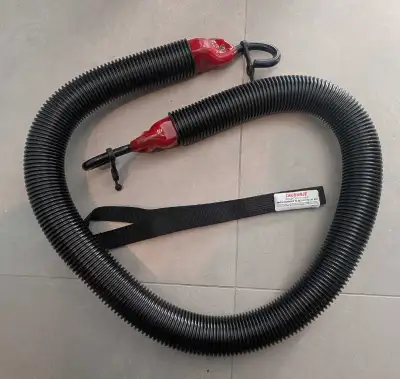 Sangle de remorquage pour motoneige Snobunje Cobra Bungee snowmobile Payé $150 neuf