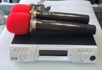 UHF Wireless Microphone (Pair)