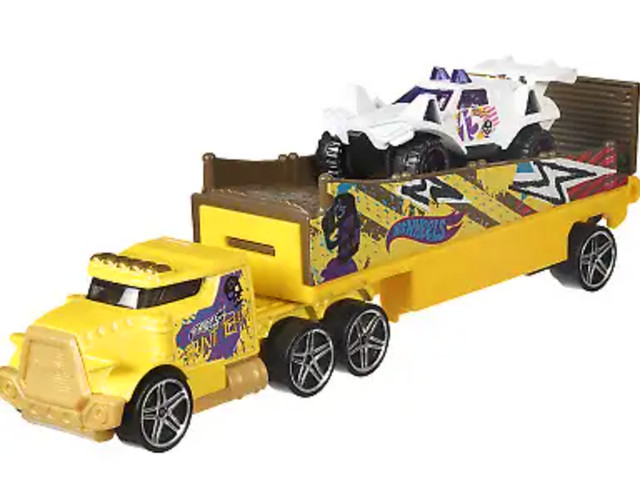 HOT WHEELS / 50th Anniversary Rumble Road Die-Cast Car in Arts & Collectibles in Oakville / Halton Region
