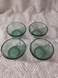 New Condition! Set of 4 Vintage Clear Green 6oz Custard Cups