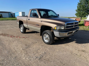 2000 Dodge Ram 2500 SLT