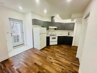 Well-Maintained Legal Walkout Basement for Rent Available from July 1, 2026 Excellent Location – Nea...