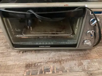 BLACK+DECKER Toaster oven