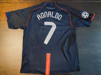 2007-2008 Manchester United Soccer Jersey- Cristiano Ronaldo -XL