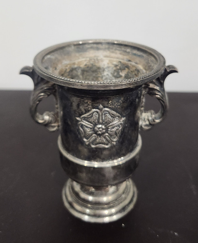 Antique Silver Plated Wine Cups in Arts & Collectibles in Kitchener / Waterloo - Image 2