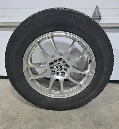 Michelin Ice Winter tires set of 4, used on a GMC Terrain SUV, used 4 seasons light use. Tires are i...