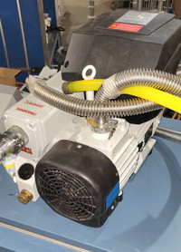 Leybold Sogevac SV 40/65 BIFC Rotary Vane gas Vacuum Pump